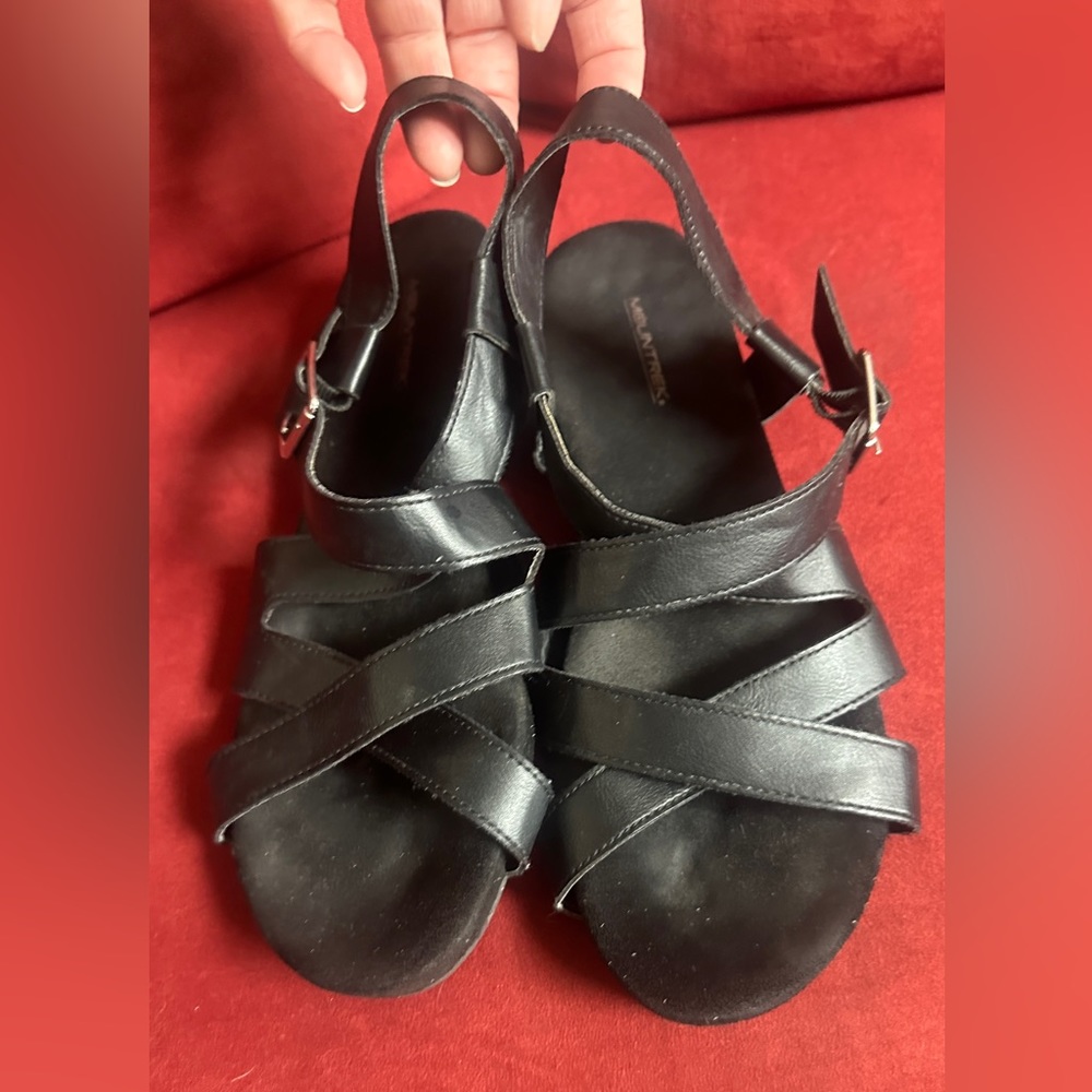 Mountrex black Sandals Size 8